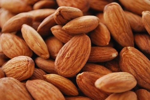 super foods - almonds