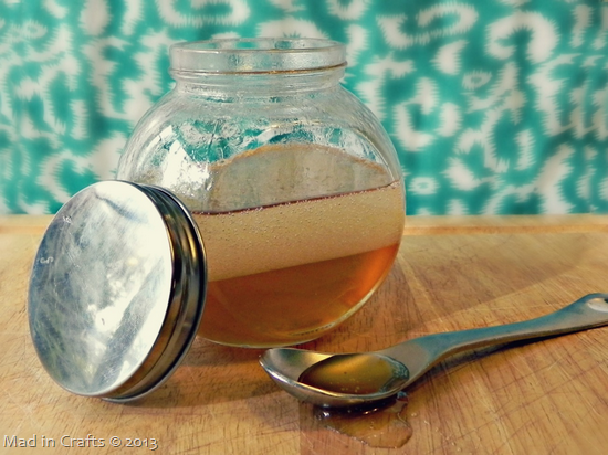 Make-Your-Own-Coconut-Honey-Hair-Mas